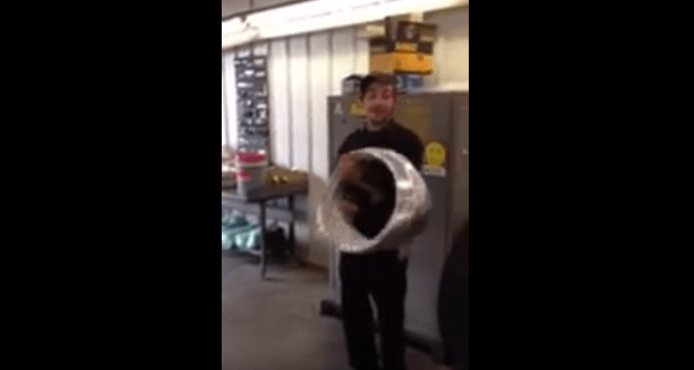 Si të shpëtoni nga policia në 10 sekonda? (VIDEO)