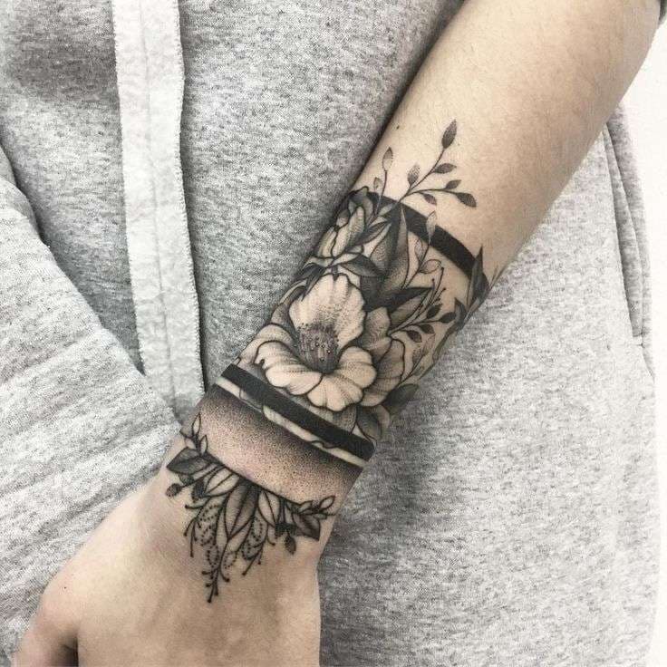 Këto gjëra duhet t'i keni parasysh kur e fshihni tatuazhin