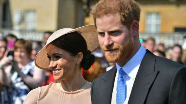 Harry dhe Meghan për herë të parë në ndejë mretërore si çift