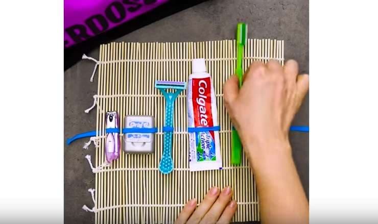 Po niseni në udhëtim? Shikojini këto truqe (VIDEO)