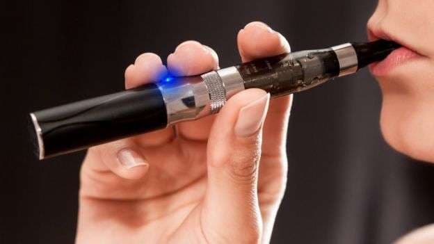 Tymosja e cigareve elektrike më e dëmshme se sa që është menduar