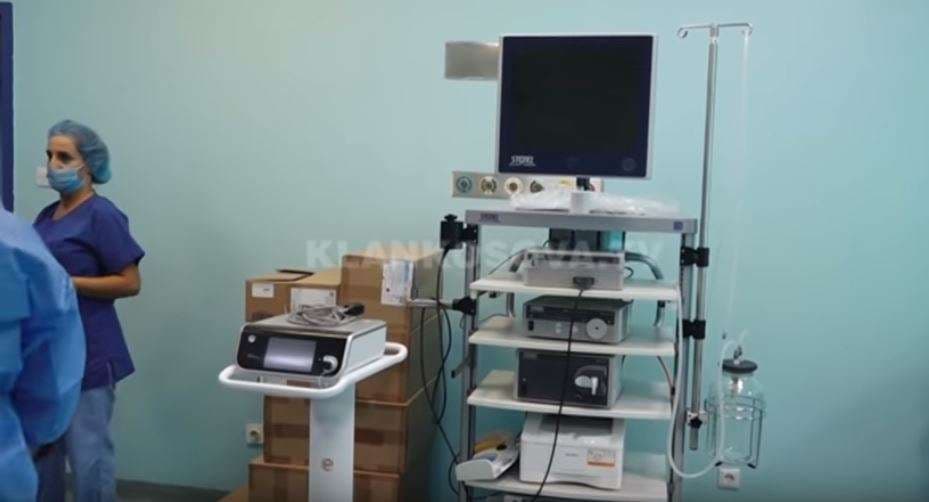 QKUK, pajisje të reja për Gjinekologjinë (VIDEO)