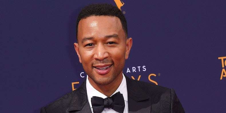 John Legend njofton për albumin e Krishtlindjeve dhe turneun