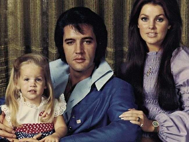 Priscilla, rrëfime të reja për Elvis Preslin: “ Nuk dontë të më shihte të pagrimuar“
