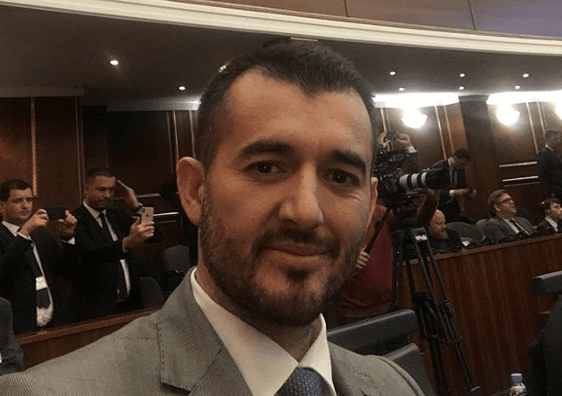 Labinot Tahiri: I privilegjuar që isha pjesë e votimit të kësaj dite historike