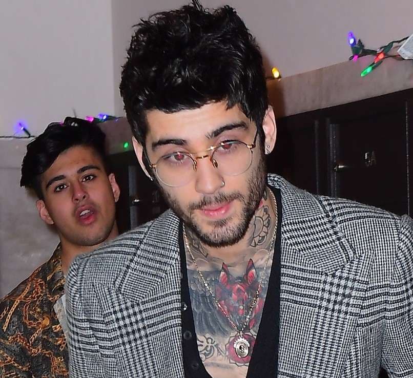 Zayn feston publikimin e albumit (FOTO)