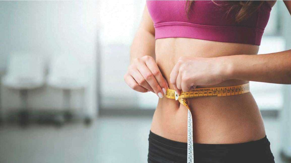 Frutat e thata ju ndihmojnë të ruani peshën e dëshiruar