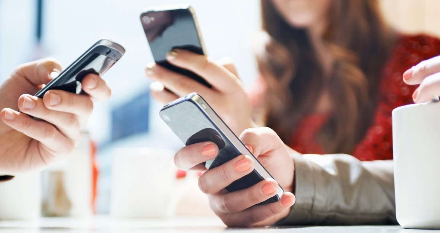 Ç’i ndodh trurit tonë kur Facebook, Instagram dhe Whatsapp të “marrin fund”?