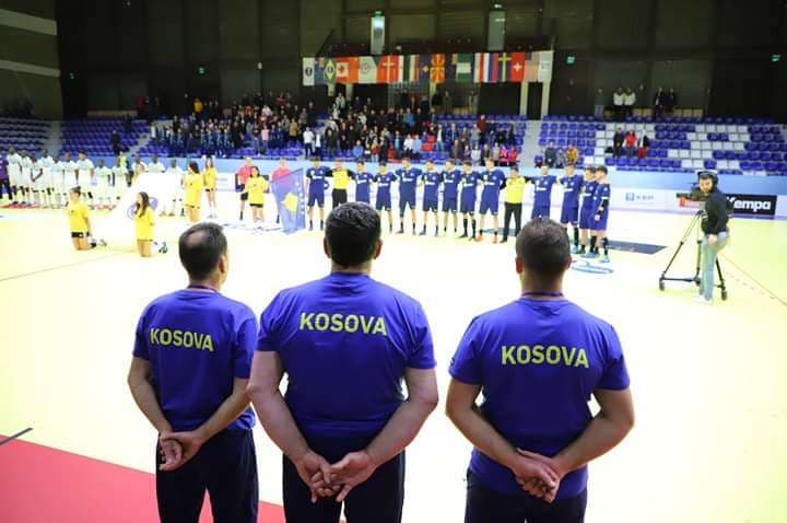 Kosova drejt kualifikimit në botërorin e hendbollit (FOTO)