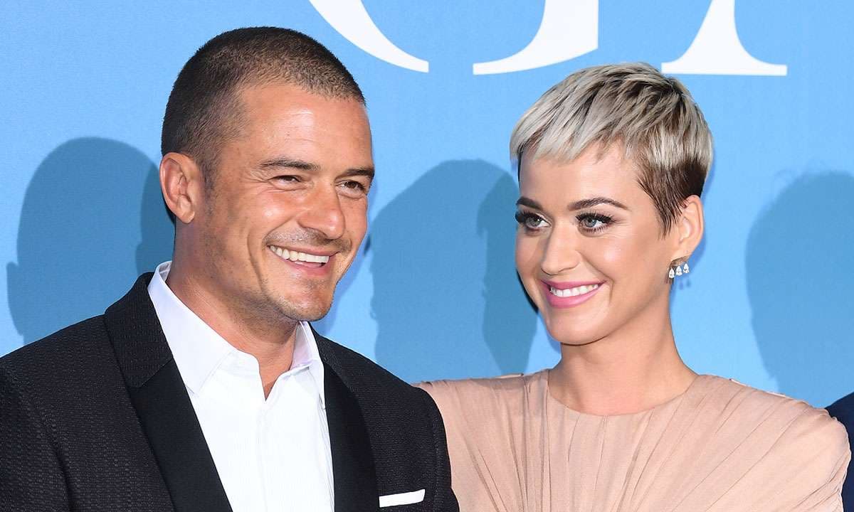 Katy Perry tregon detaje nga propozimi romantik që i ka bërë Orlando Bloom