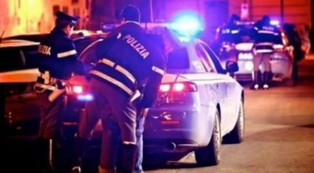 Arrestohet mafiozi italian që bashkëpunoi me këngëtaren shqiptare