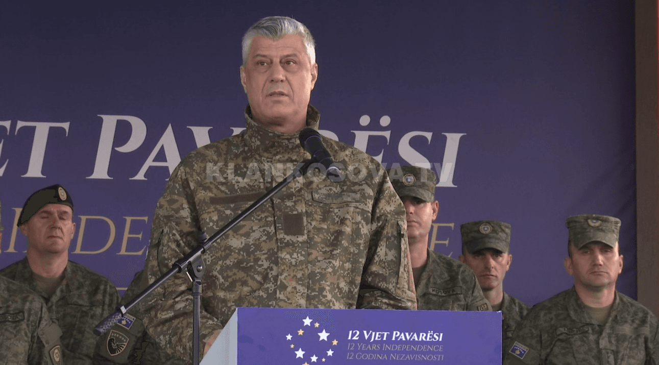 Te ushtria liderët shkojnë të ndarë (VIDEO)