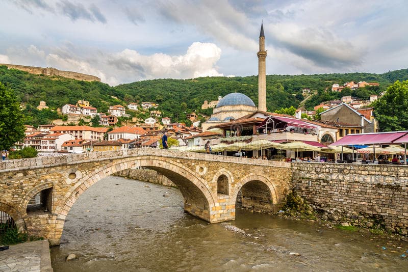 Qëndroi në hotel dhe nuk pagoi, arrestohet i mituri në Prizren