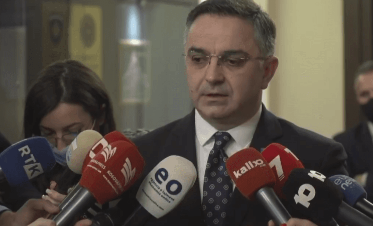 Tahiri (AAK): Kur vendimi transferohet tek sovrani, është festë për të gjithë ne