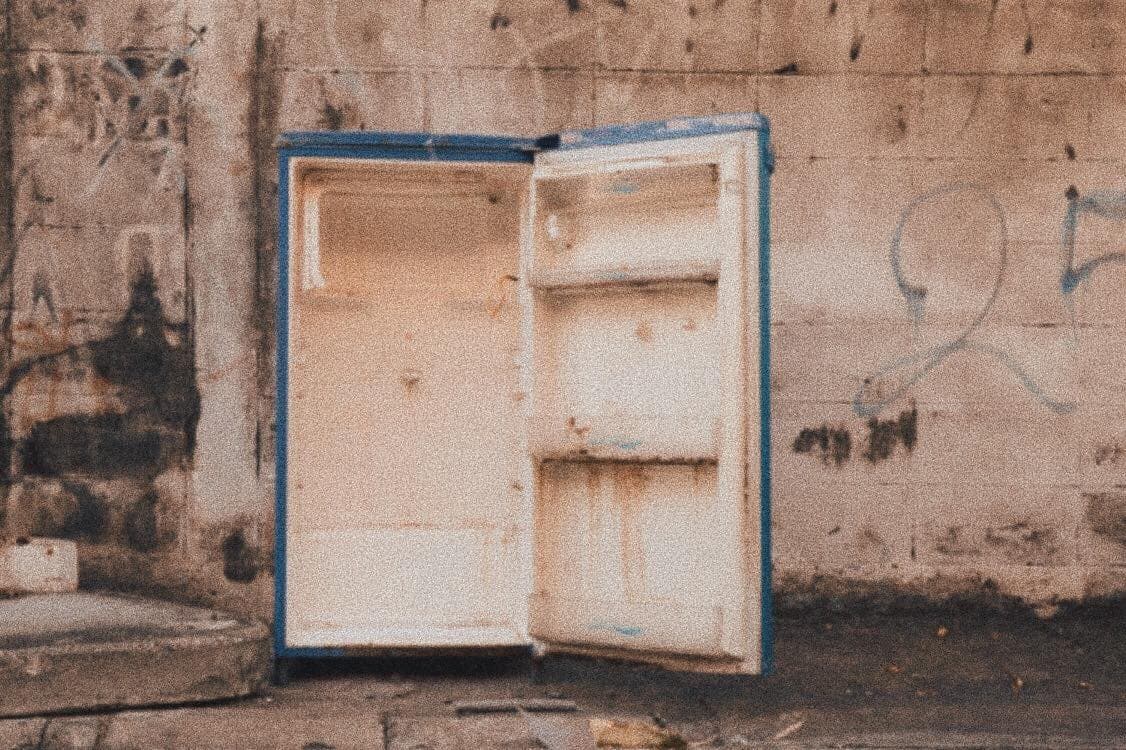 Poezi: Frigoriferi klasor