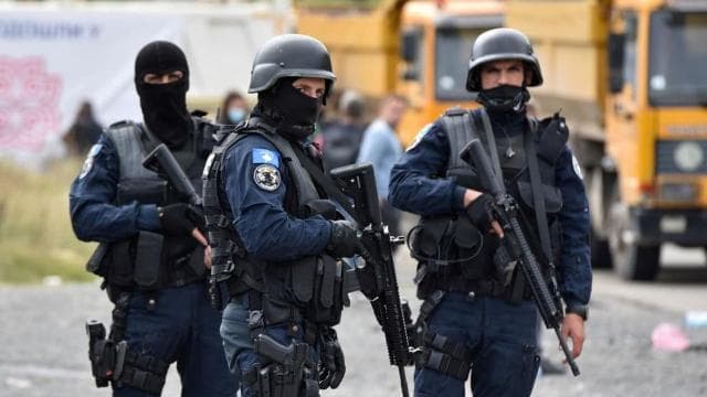 MPB blen autoblinda edhe armë të gjata për policët kufitarë në mbi 7 milionë euro