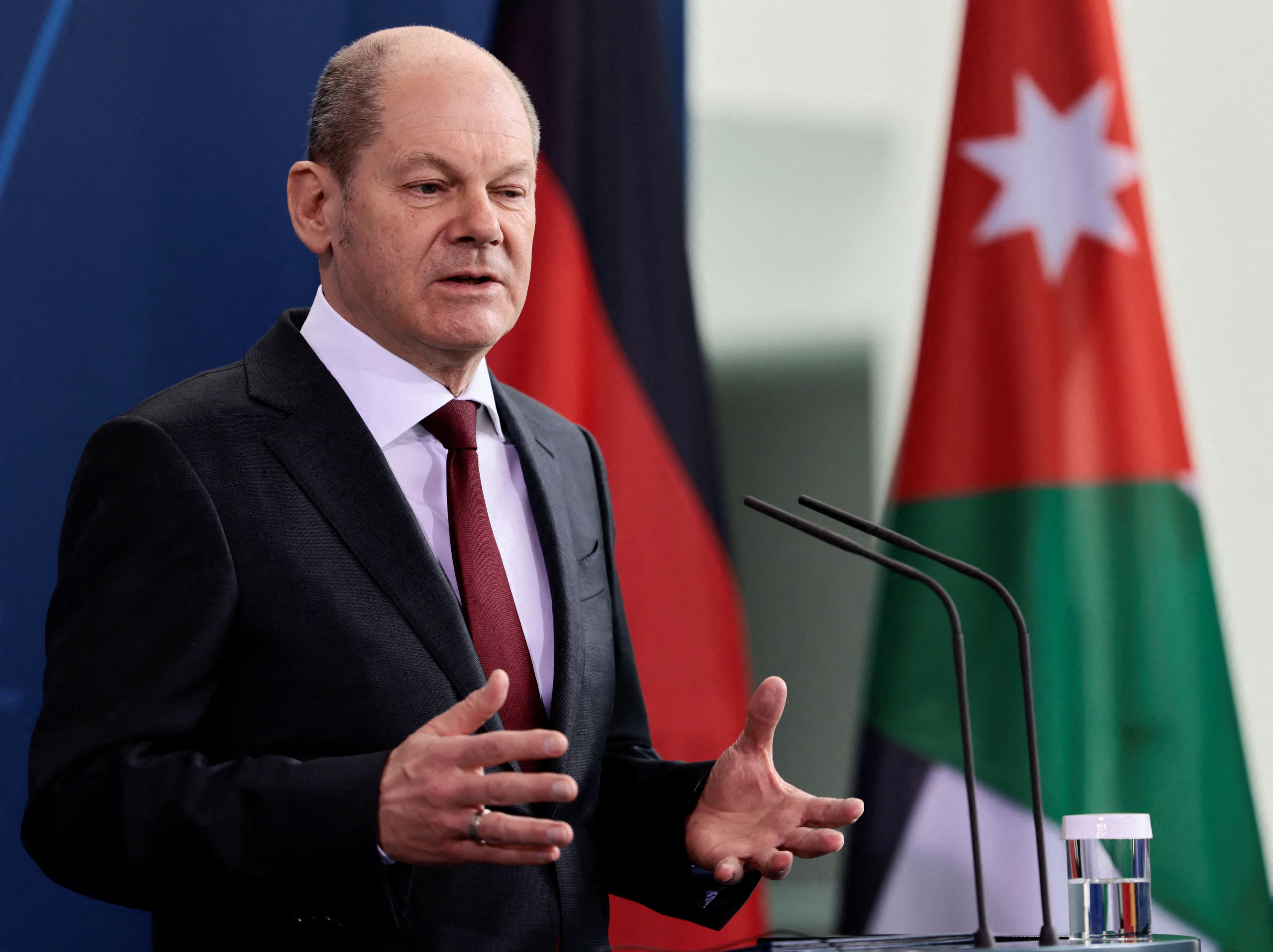 Scholz thotë se Gjermania duhet të angazhohet për negociatat e anëtarësimit me Shqipërinë