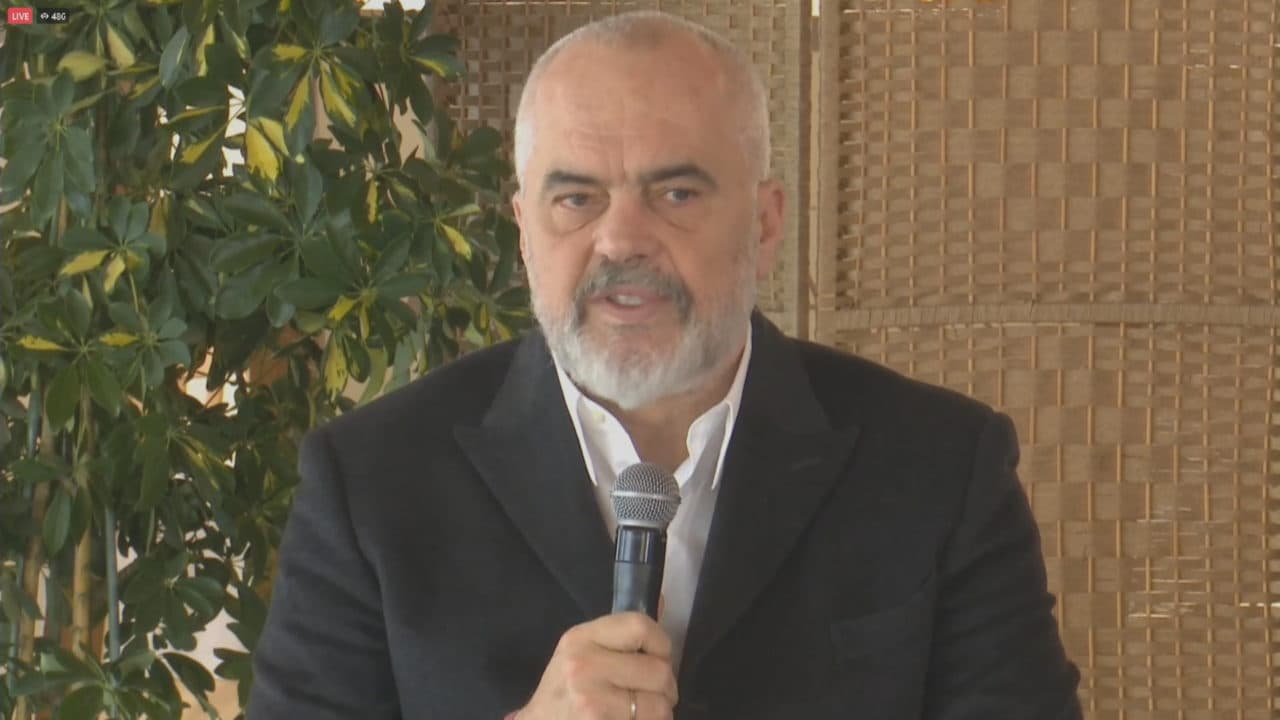 Rama në Durrës: Nuk mund të rrisim çmimin e energjisë, për të ulur çmimin e naftës për ata që kanë vetura