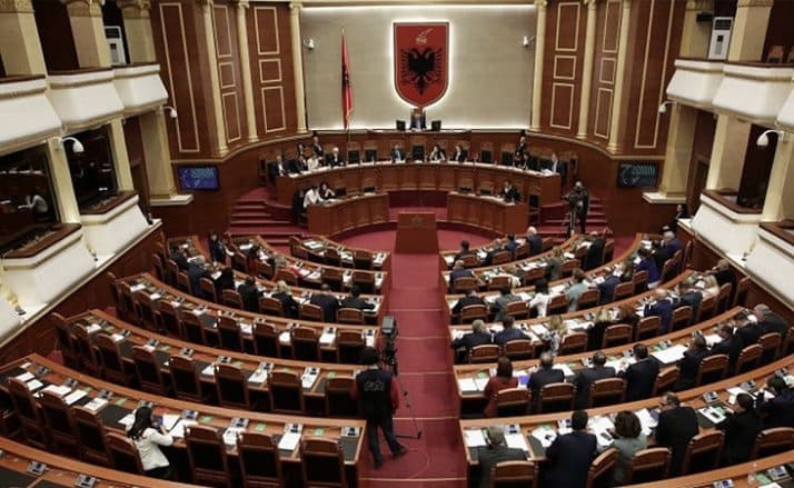 Sot pritet të votohet për presidentin e ri të Shqipërisë