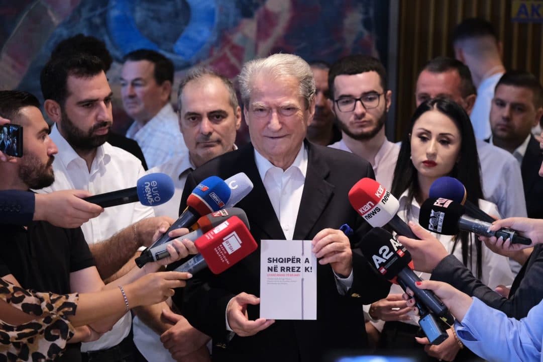 Berisha, policisë: Ju paralajmëroj të mos provokoni protestuesit