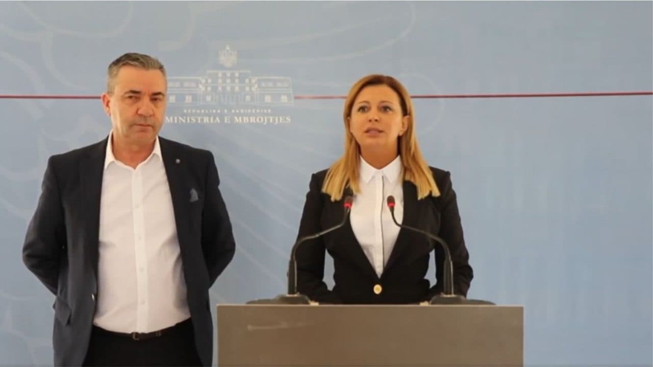 “Numri më i lartë i zjarreve në Fier, Shkodër, Vlorë dhe Tiranë”, Bici: Janë vënë nën kontroll 20 vatra