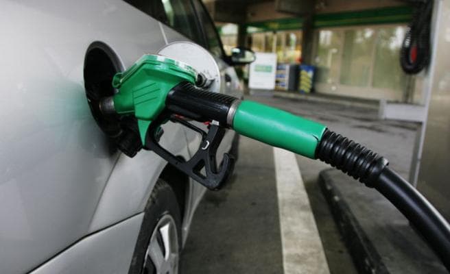 Shqiptari i vjedh 240 litra karburant pronarit grek