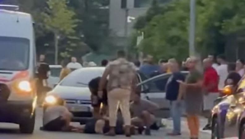 Aksident në Tiranë, ngasësja godet tre këmbësorë