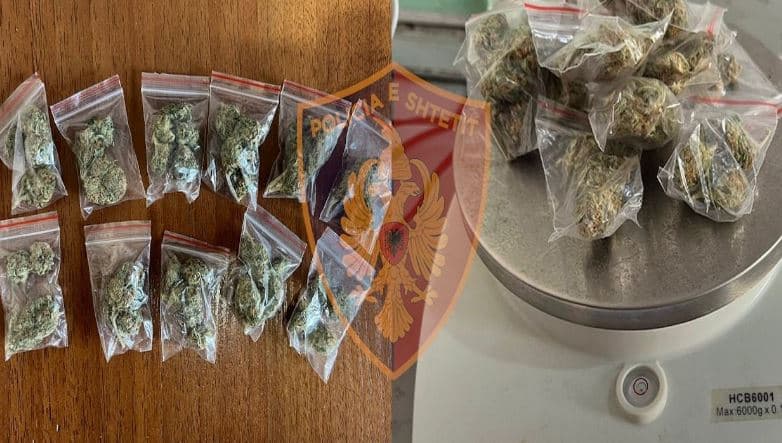 Arrestohet një 23-vjeçar në Durrës, i përfshiu dy të mitur në shpërndarje droge