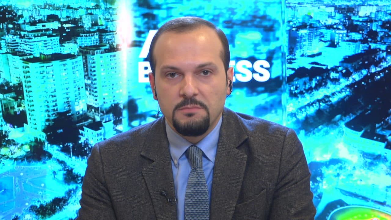 “Nuk ka nevojë për 130 marrëveshje Shqipëri-Kosovë, duhen 3-4 me impakt real për tregtinë”