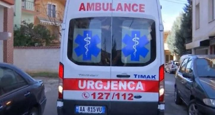 Një 60-vjeçar gjendet i vdekur në matanë rrugës në Shkodër