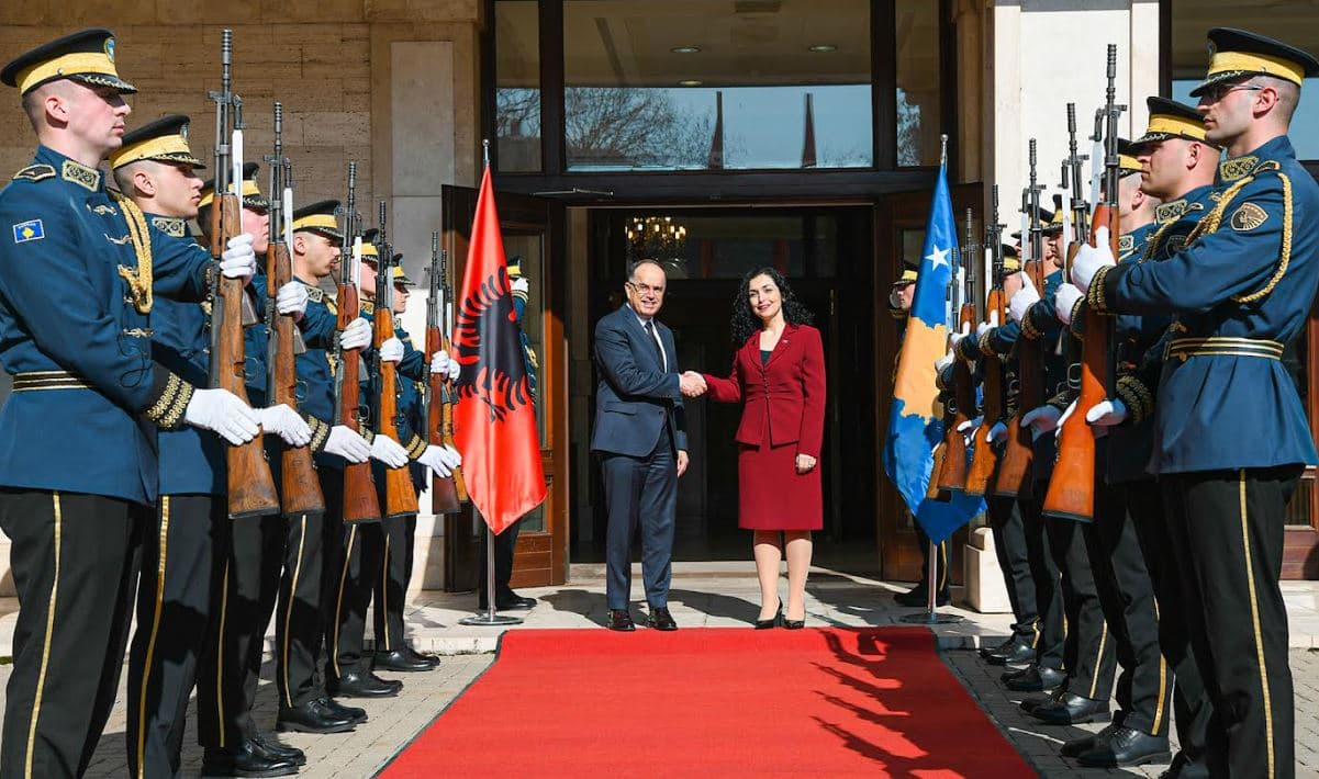 Begaj uron për 15-vjetorin e pavarësisë: Shqipëria do të jetë vazhdimisht në krah të Kosovës