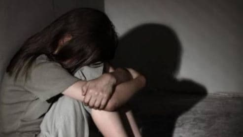 Arrestohet një 26-vjeçar në Fier, e përdhunoi një të mitur