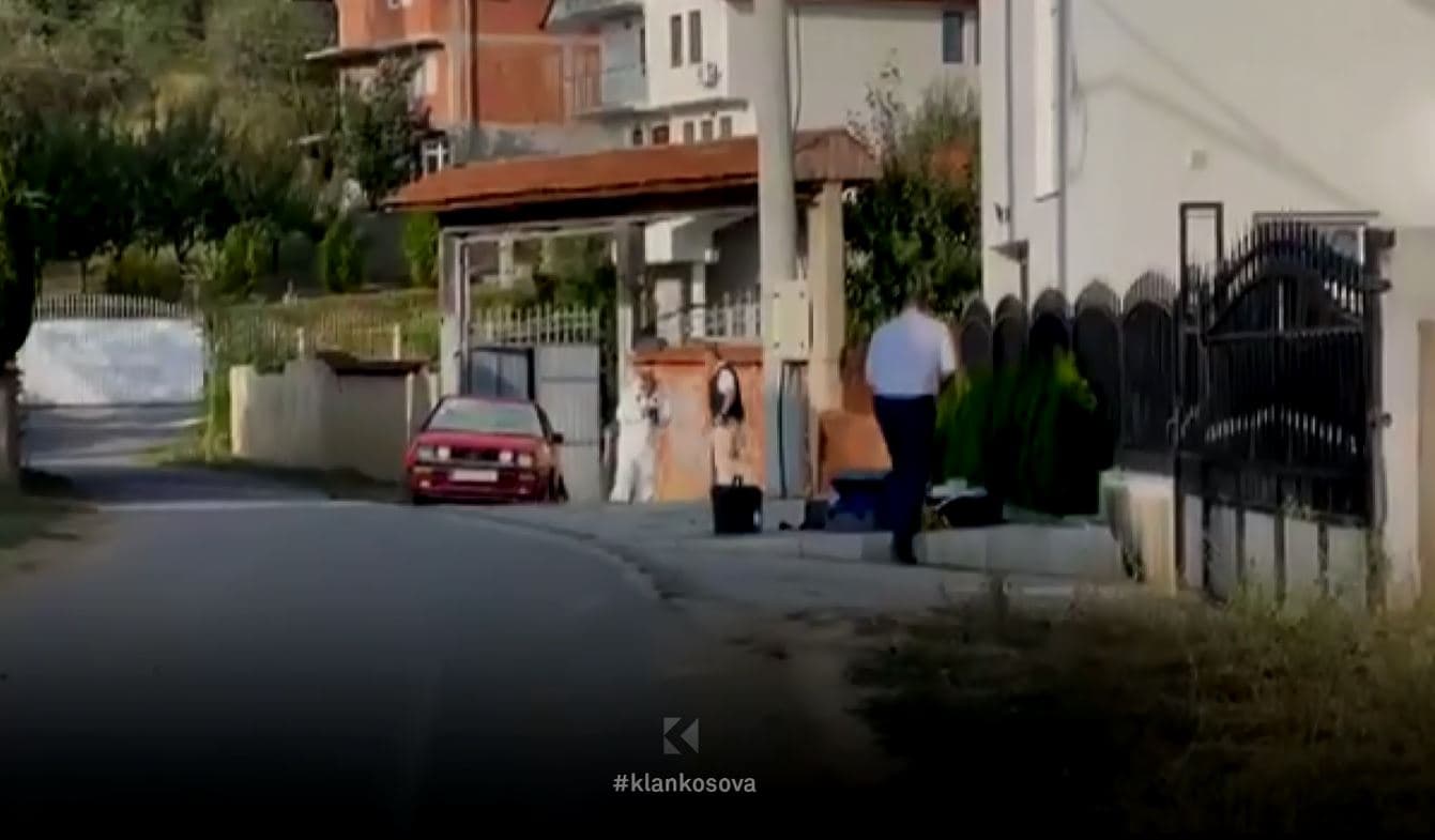 Vrasja në Malishevë, mjekësia ligjore akoma në vendin e ngjarjes (VIDEO)