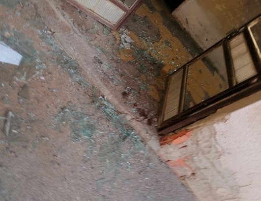 Policia ndërhyn në spitalin e Mitrovicës së Veriut, drejtuesit e tij thonë se nuk u paralajmëruan