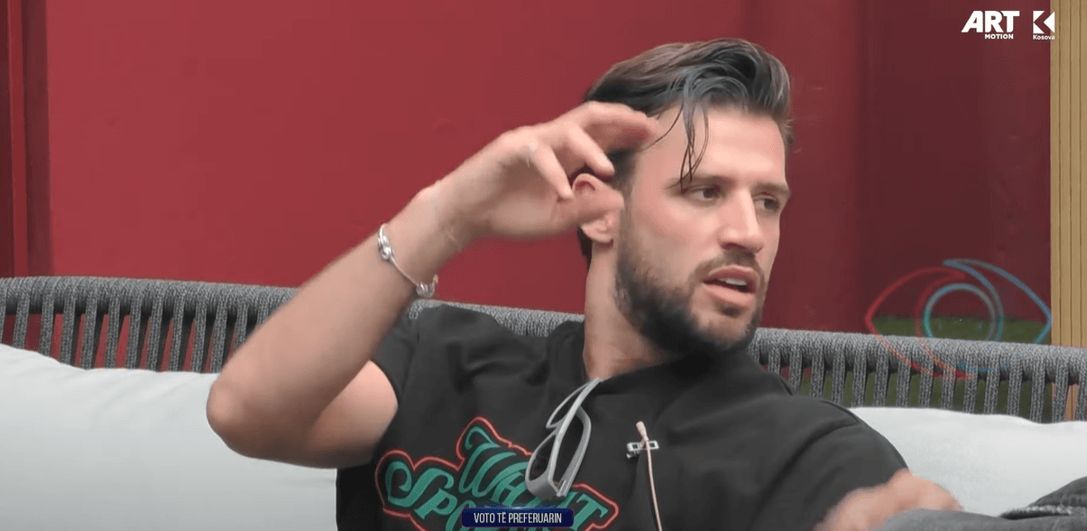 "Mu më pëlqen akoma më shumë Alba që rrinë me Azemin e Ganinë", Lumbardhi tregon që nuk është xheloz (VIDEO)