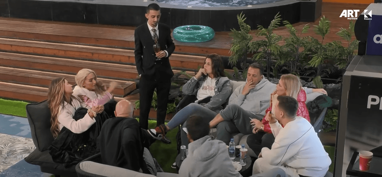 Pas një debati të tensionuar, Adri e Blero ia thonë këngës "O llokum me arra" (VIDEO)