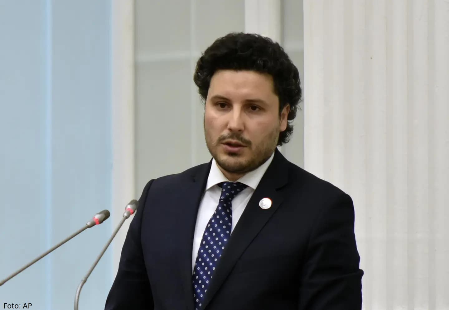 Abazoviqi i kërkon BE-së ta ringjallë procesin e zgjerimit për Ballkanin Perëndimor