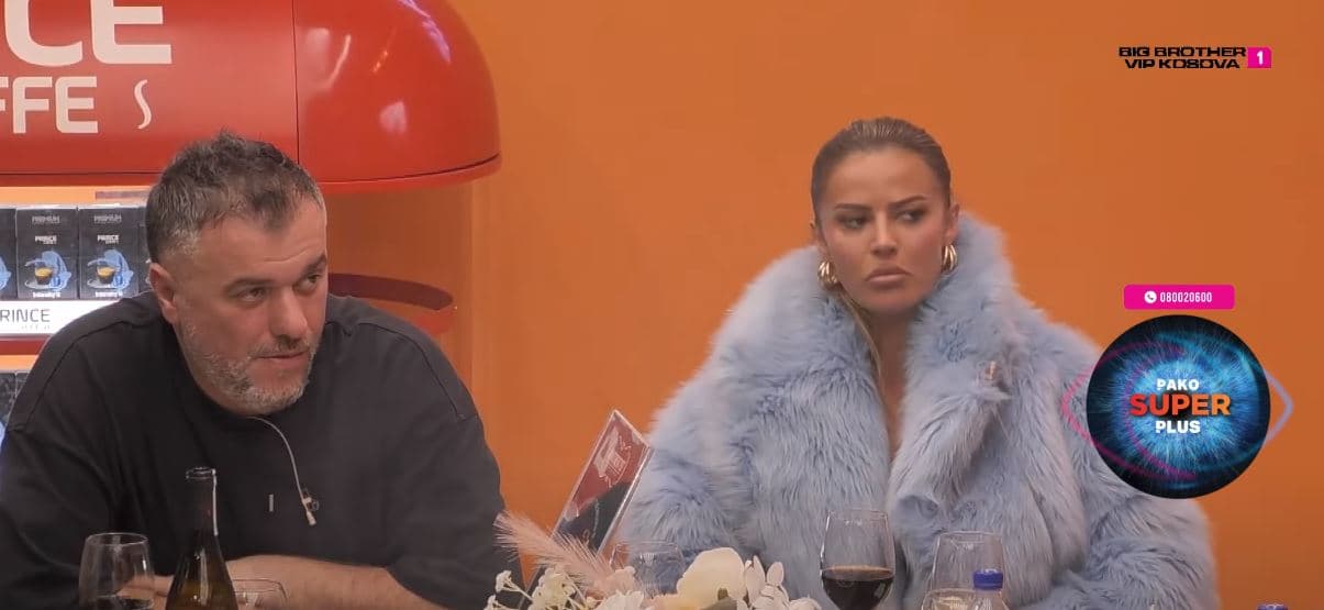 "A luan Buci me ty, a ti me të?" - Santiana pyetet nga publiku (VIDEO)