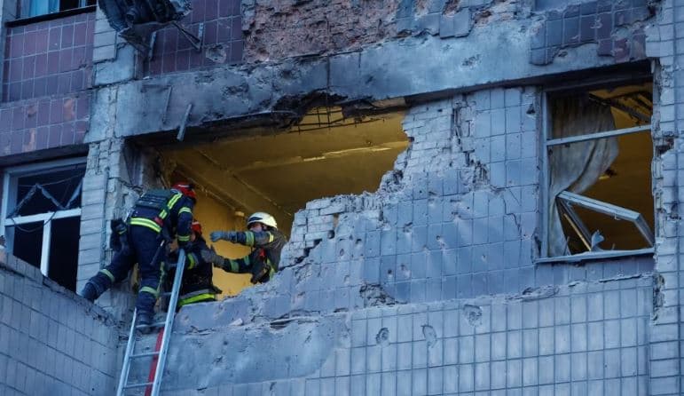 Ukraina synon ta sulmojë Moskën