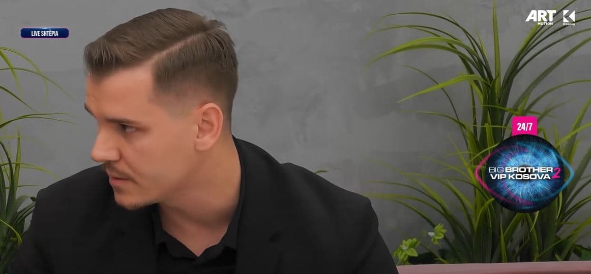 "Gani mos u viktimizo" - Adri replikon ashpër me Gani Gërminë (VIDEO)