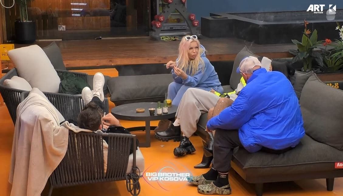 "Nëse dal jashtë nga shtëpia do e mbështes vetëm Albyn", thotë Edona James (VIDEO)