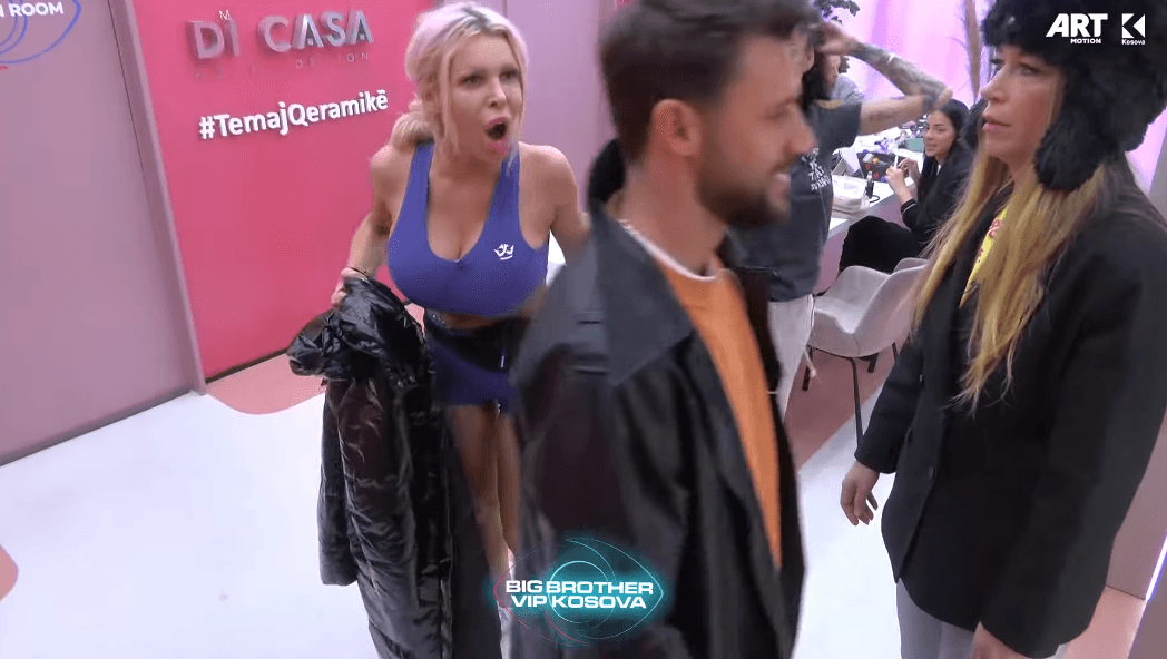 "Dil mos t'i shoh sytë, o i paftyrë, baju" Edona nxjerr nga dhoma e grimit Lumbardhin (VIDEO)