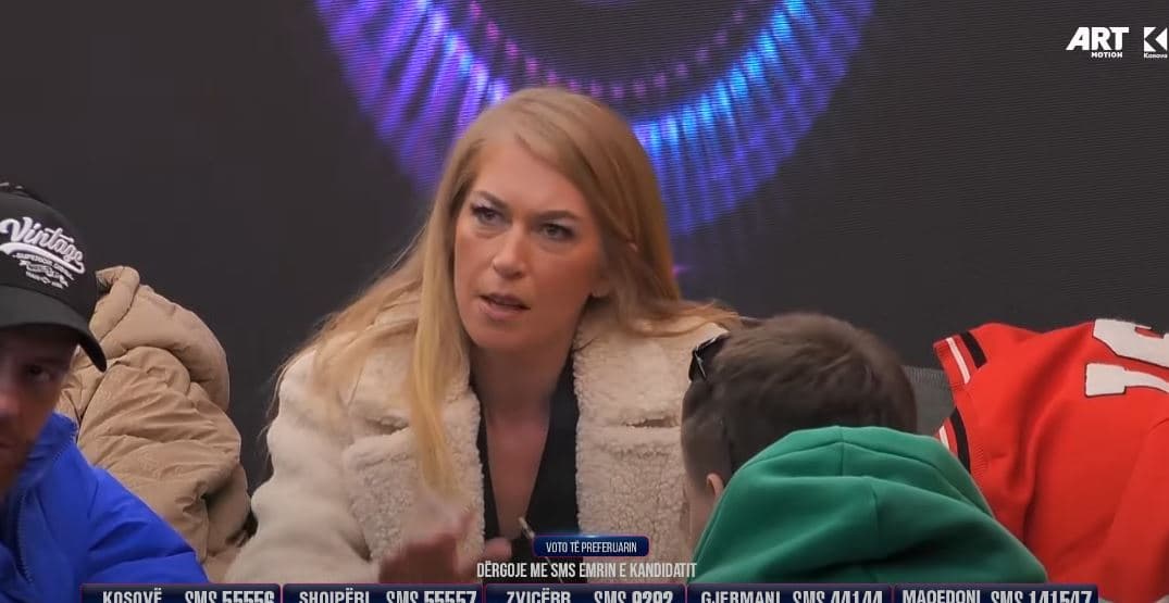 Blerando e pyet Monikën për enët, më pas e injoron totalisht (VIDEO)