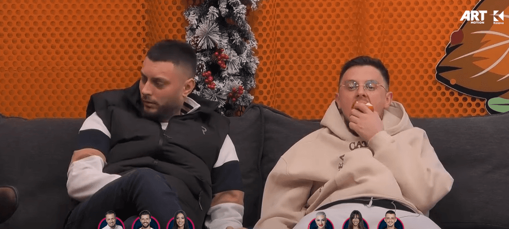 Mirdoni i zbulon një detaj Bleros, ky i fundit reagon i surprizuar (VIDEO)