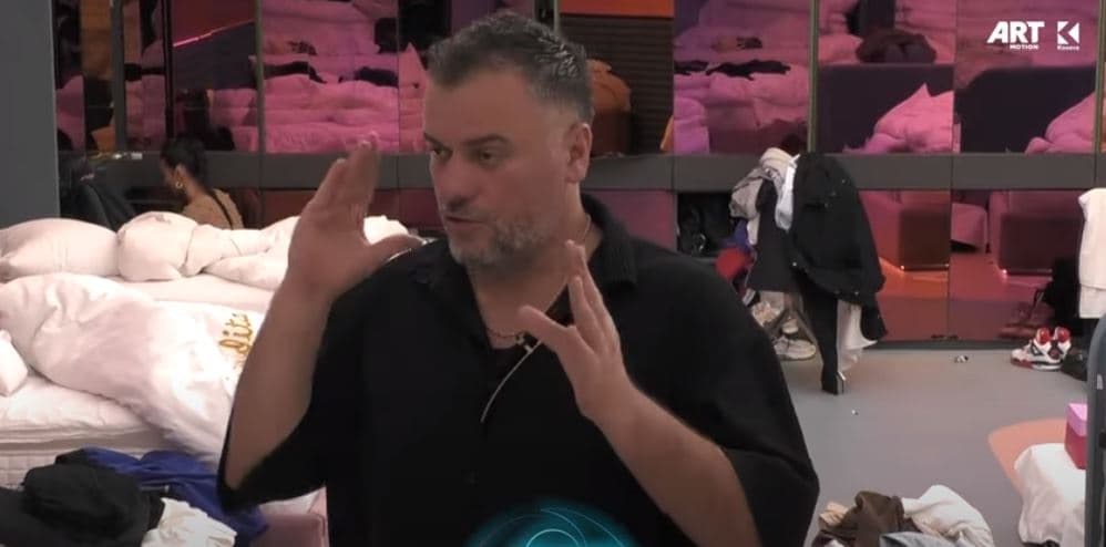Ylli- Lindës: Është dora ime, ku të dua e çoj (VIDEO)