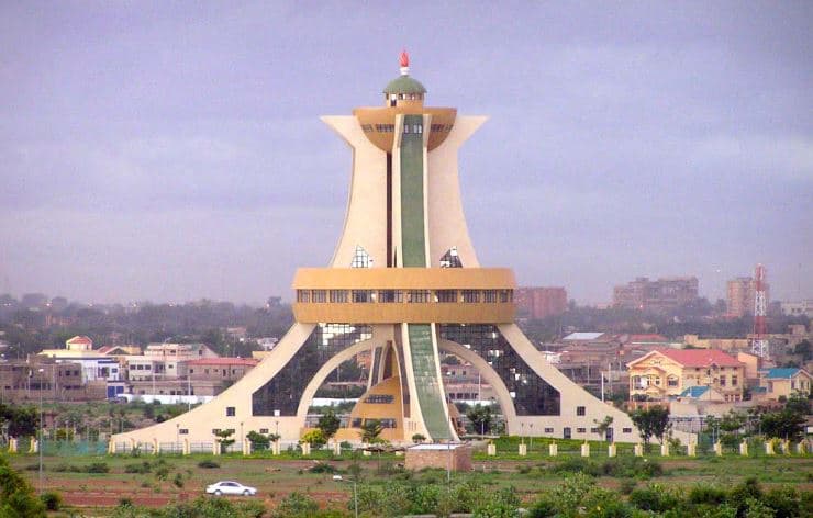 Burkina Faso arreston katër nëpunës civilë francezë