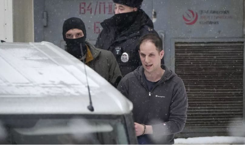 Gazetarit amerikan të akuzuar për spiunazh në Rusi i vazhdohet paraburgimi