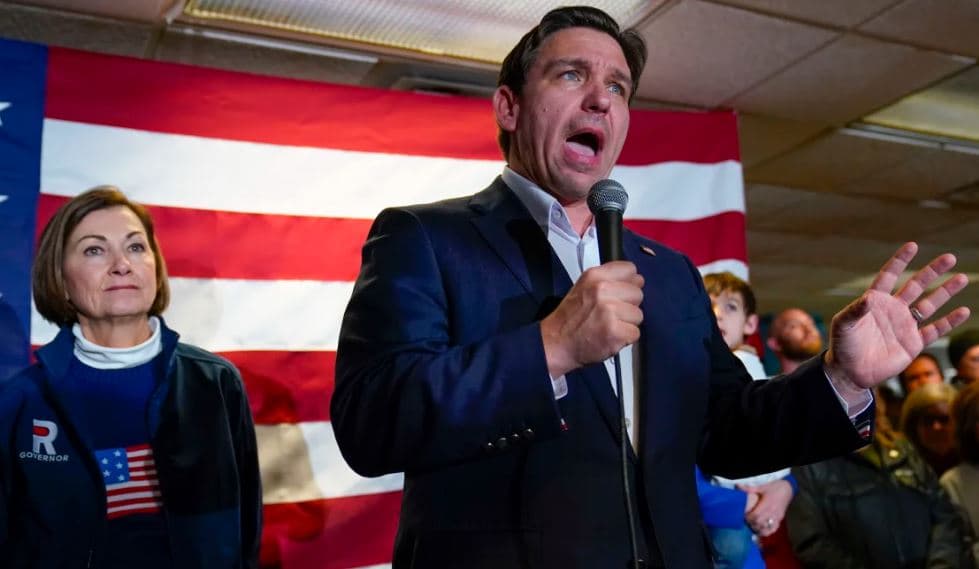 DeSantis zotohet të qëndrojë në garën presidenciale përpara zgjedhjeve parlamentare në Iowa