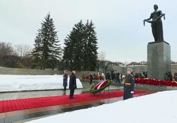 Shën Petersburgu shënon 80-vjetorin e çlirimit nga nazistët