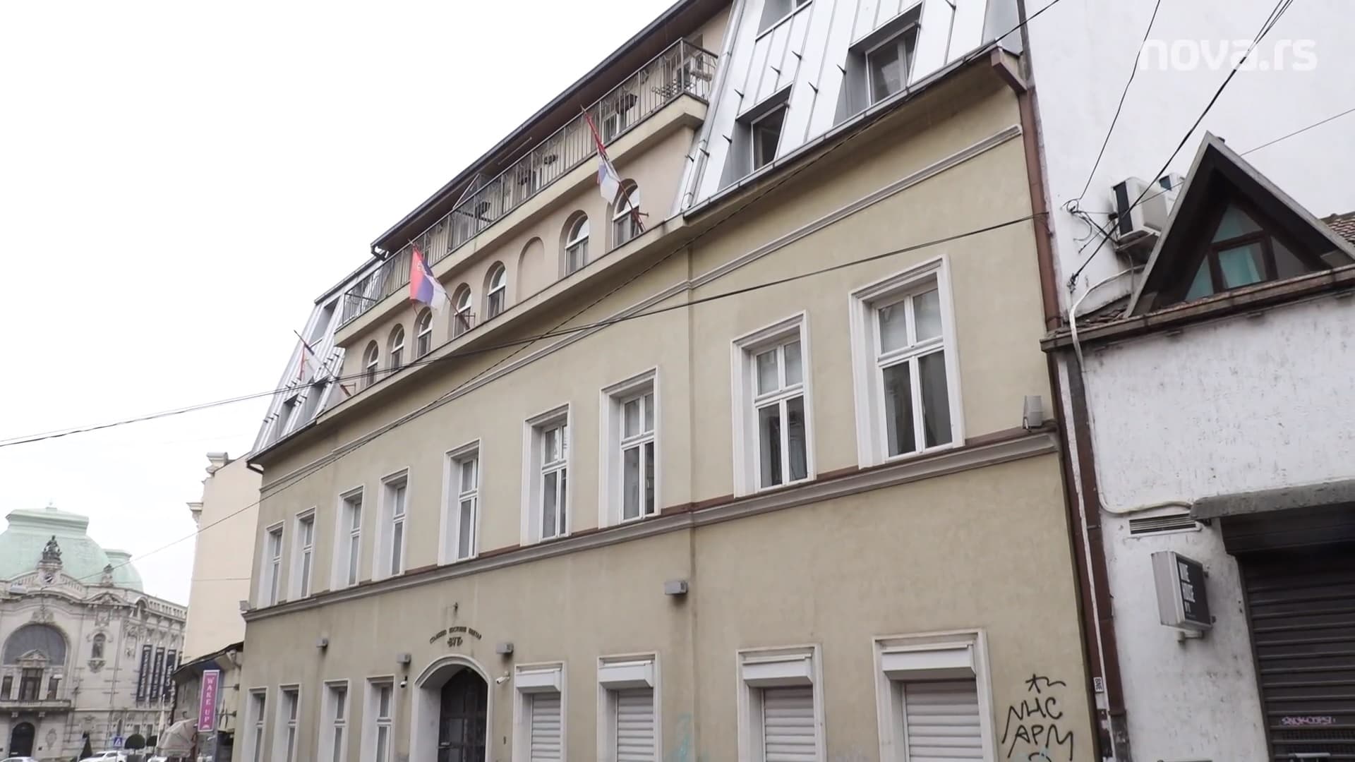 Manipulimi i zgjedhjeve në Serbi – 154 votues u paraqiten me adresë nga i njëjti objekt